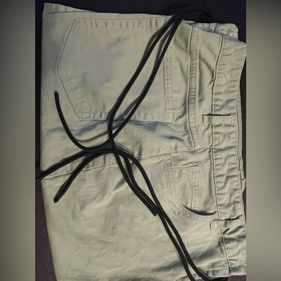 Multi purpose green denim waist bag with front, side and back pockets - Picture 10 of 12